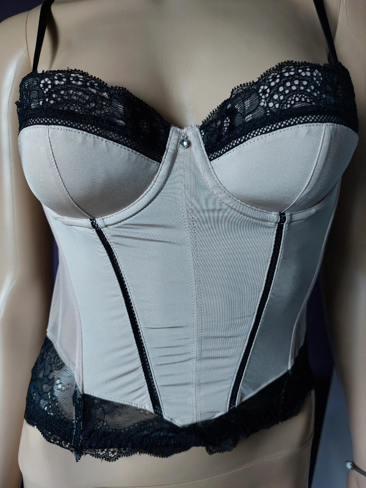 Glanzend satijnen H&M-bustier met romantische uitstraling – Maat 36 💕 – photo 4
